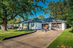  Suthard Dr, Madisonville KY