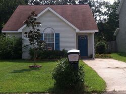 Pre-foreclosure in  WINDSOR HILL DR Diberville, MS 39540