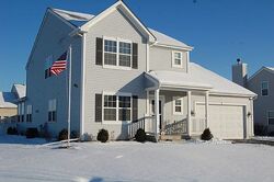 Pre-foreclosure in  RIVER BEND DR Genoa, IL 60135
