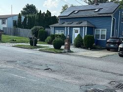 Pre-foreclosure in  Versailles St Cranston, RI 02920