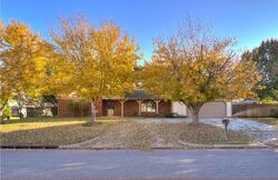 Pre-foreclosure in  ARAPAHO RD Edmond, OK 73013