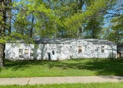 Pre-foreclosure in  E 337TH ST Eastlake, OH 44095