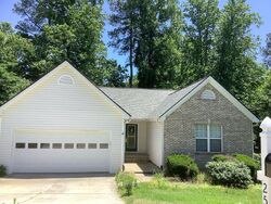 Pre-foreclosure in  Victoria Station Blvd Lawrenceville, GA 30043