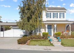 Pre-foreclosure in  MONTEGO BAY ST Pittsburg, CA 94565