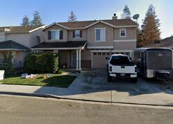 Pre-foreclosure in  SPARROW HAWK LN Patterson, CA 95363