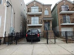 Pre-foreclosure in  AVON AVE Newark, NJ 07108