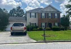 Pre-foreclosure in  Willow Fields Ct Loganville, GA 30052