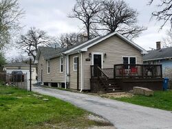 Pre-foreclosure in  149TH ST Midlothian, IL 60445