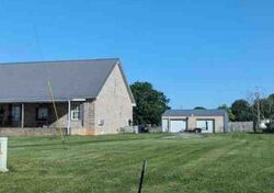 Pre-foreclosure in  Akersville Rd Lafayette, TN 37083