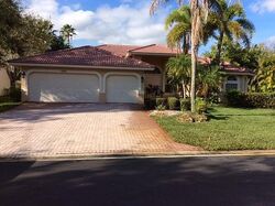 Pre-foreclosure in  NW 10TH ST Pompano Beach, FL 33071