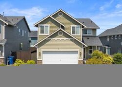 Pre-foreclosure in  72nd Pl Ne Marysville, WA 98270