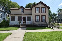  N Walnut St, Reedsburg WI
