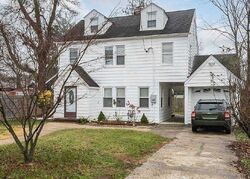 Pre-foreclosure in  LINCOLN AVE Roosevelt, NY 11575