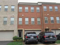 Pre-foreclosure Listing in ADAGIO TER ASHBURN, VA 20148