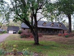 Pre-foreclosure in  HACKS CROSS RD Germantown, TN 38138