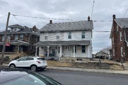 Pre-foreclosure in  DEWEY AVE Northampton, PA 18067