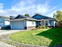  Heartwood Dr, Mckinleyville CA