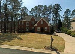 Pre-foreclosure in  FAIRWOOD BND NW Acworth, GA 30101