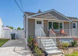 Pre-foreclosure in  HARNED AVE Perth Amboy, NJ 08861