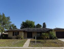 Pre-foreclosure in  FERN LN Deltona, FL 32738
