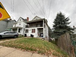Pre-foreclosure Listing in LOCUST AVE WASHINGTON, PA 15301