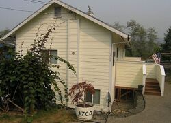 Pre-foreclosure in  N B ST Aberdeen, WA 98520