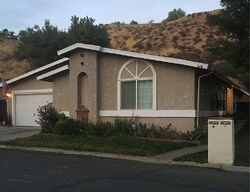  Quartz Ln, Castaic CA