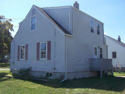 Pre-foreclosure in  SHARPS LN Trenton, NJ 08610