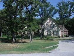 Pre-foreclosure in  HIDDEN OAKS CIR Aubrey, TX 76227