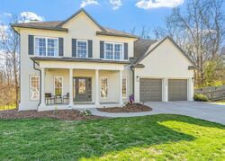 Pre-foreclosure in  IVY HOLLOW DR Knoxville, TN 37931