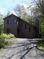  Juniper Dr, Tobyhanna PA