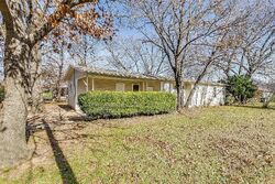 Pre-foreclosure in  E LIBERTY ST Pilot Point, TX 76258