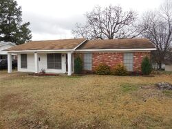 Pre-foreclosure in  LA MIRADO DR North Little Rock, AR 72118