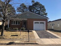 Pre-foreclosure in  COSTA MESA DR Toms River, NJ 08757