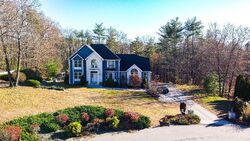 Pre-foreclosure in  OVERTON RD Windham, NH 03087