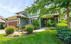 Pre-foreclosure in  NE ANGEL FISH PL Lees Summit, MO 64086