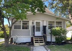 Pre-foreclosure in  FAIRLAWN AVE Painesville, OH 44077