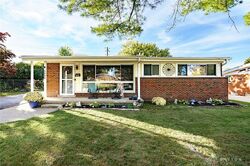 Pre-foreclosure in  LA PLATA DR Dayton, OH 45420