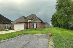 Pre-foreclosure in  RUE DAUPHINE Addis, LA 70710