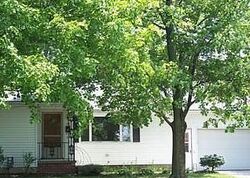 Pre-foreclosure in  TERRA LN Amherst, OH 44001