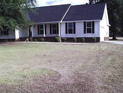 Pre-foreclosure in  CREPE MYRTLE RD Moultrie, GA 31788