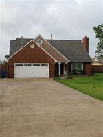 Pre-foreclosure in  ROBERT CLARK CIR Harrah, OK 73045