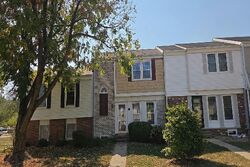  Jamestown Rd, Macomb IL