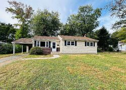 Pre-foreclosure in  HOLLY LN Mount Holly, NJ 08060