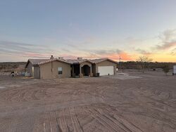 Pre-foreclosure in  MAURA LN Las Cruces, NM 88012