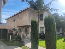 Pre-foreclosure in  DAISY AVE Long Beach, CA 90802