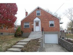 Pre-foreclosure in  JACKIES DR Cincinnati, OH 45239