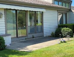 Pre-foreclosure in  EMBASSY CT Maumee, OH 43537