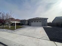Pre-foreclosure in  CLEARWATER CREEK BLVD Manteca, CA 95336