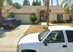 Pre-foreclosure in  N CARICA AVE Fresno, CA 93722